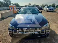 2012 BMW 528 photo