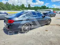 2012 BMW 528 photo