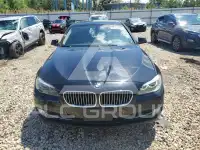 2012 BMW 528 photo