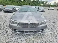 2012 BMW 550 фото