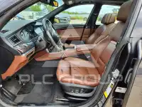 2012 BMW 550 фото