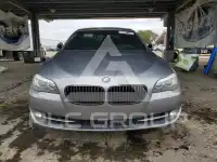 2012 BMW 550 фото