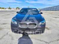2012 BMW 750 фото