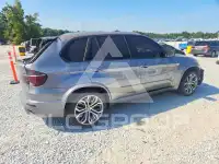 2012 BMW X5 фото