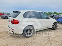 2012 BMW X5 фото