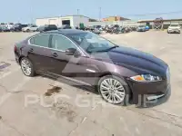 2012 Jaguar XF фото