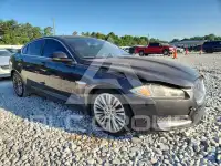 2012 Jaguar XF фото