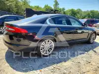 2012 Jaguar XF фото