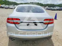 2012 Jaguar XF фото
