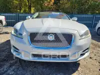 2012 Jaguar XJ photo