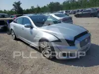 2012 Jaguar XJ photo