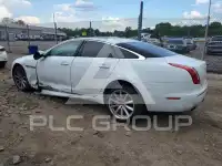 2012 Jaguar XJ photo