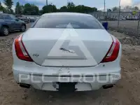 2012 Jaguar XJ photo