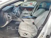 2012 Jaguar XJ photo