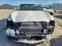 2012 Infinity M56 photo