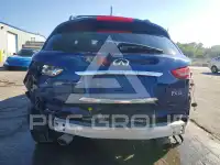 2012 Infinity FX35 photo