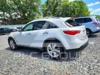 2012 Infinity FX35 photo