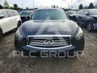 2012 Infinity FX35 photo