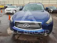 2012 Infinity FX35 photo