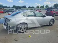 2012 Infinity G37 photo
