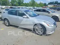 2012 Infinity G37 photo