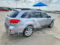 2012 Subaru Outback фото