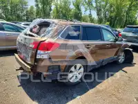 2012 Subaru Outback photo