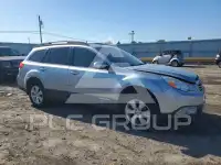 2012 Subaru Outback photo