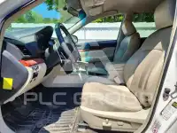 2012 Subaru Outback photo