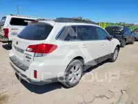2012 Subaru Outback photo