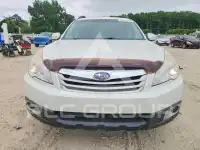 2012 Subaru Outback photo
