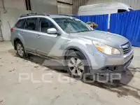 2012 Subaru Outback photo