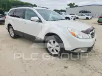 2012 Subaru Outback photo