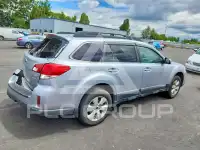 2012 Subaru Outback photo