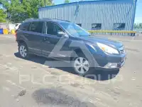 2012 Subaru Outback photo