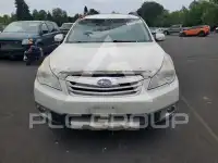 2012 Subaru Outback photo