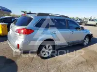 2012 Subaru Outback photo
