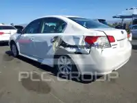 2012 Subaru Legacy фото