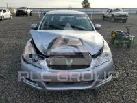 2012 Subaru Legacy фото