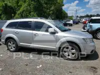 2012 Dodge JOURNEY photo