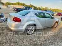 2012 Dodge AVENGER photo