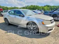 2012 Dodge AVENGER photo