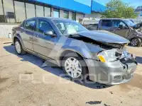 2012 Dodge AVENGER photo