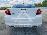2012 Dodge AVENGER photo