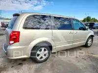 2012 Dodge CARAVAN фото