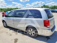2012 Dodge CARAVAN фото