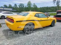 2012 Dodge CHALLENGER фото