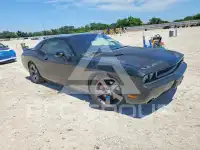 2012 Dodge CHALLENGER фото