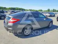 2012 Honda CROSSTOUR photo