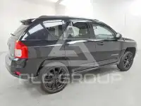 2012 Jeep COMPASS photo